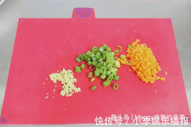 私厨水晶虾饺100功，皮透馅Q，独家秘方无保留，天天吃不是梦