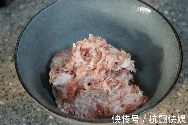 饺子馅独爱它,清热解毒,延年益寿,鲜嫩多汁,一口气能吃两盘