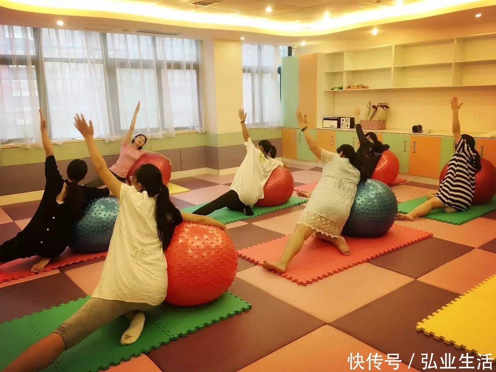 孩子|女人有没有生过孩子,产前产后对比图,最抢眼的是这3个部位