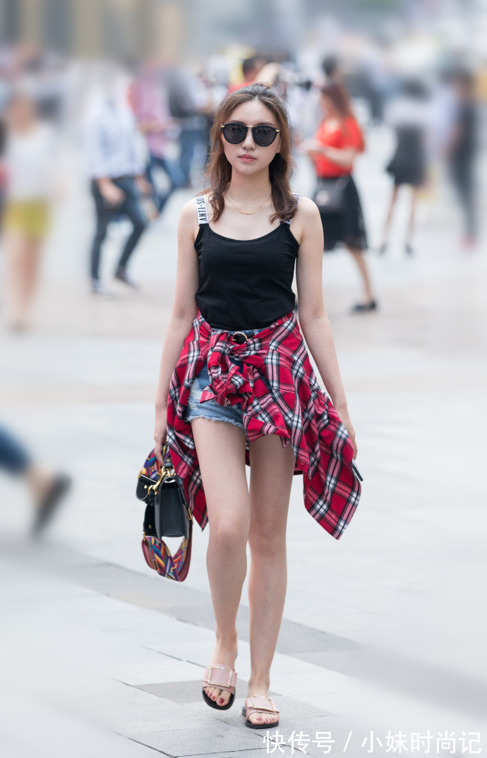 街拍|重庆街拍,尽显女人味的穿搭,你被哪个撩了?