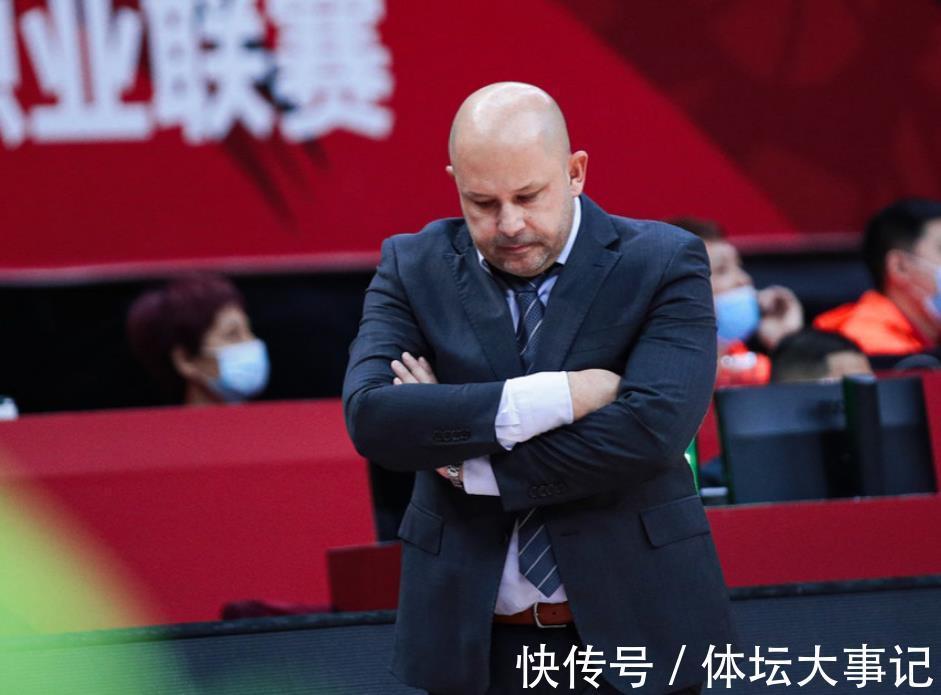 李慕豪|一共打2场,北京首钢放弃10年老臣,和翟晓川同届,有望投奔李楠