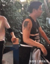 |搞笑GIF趣图:有趣的灵魂碰撞出生活的火花!你想起了谁呢?