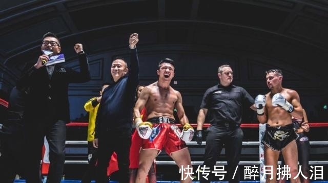 自由搏击|十大杰出青年! 朱旭打出一片天成老家新传奇