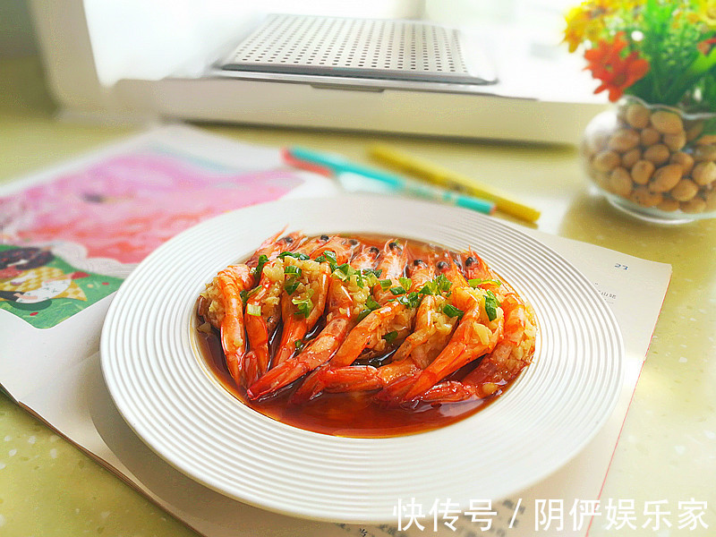 虾肉最馋人的做法，味道太鲜美了，一周吃三次，上桌就光盘