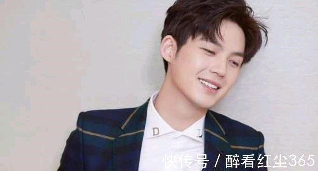 娱乐圈|因颜值走红、25岁退役进娱乐圈,网友吐槽你不合适