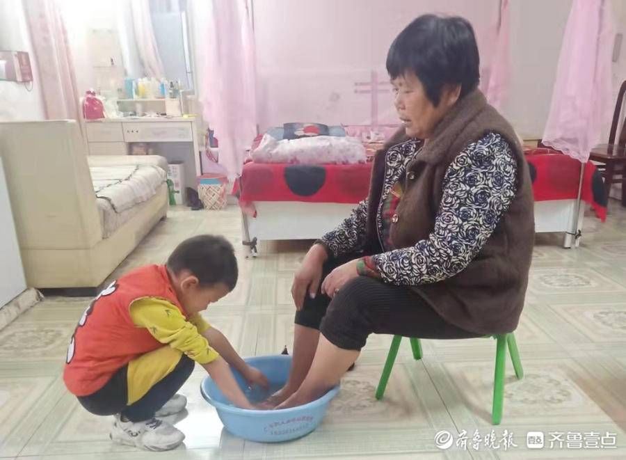 中心幼儿园|东昌府区广平镇中心幼儿园举行“浓情重阳 孝润童心”重阳节活动