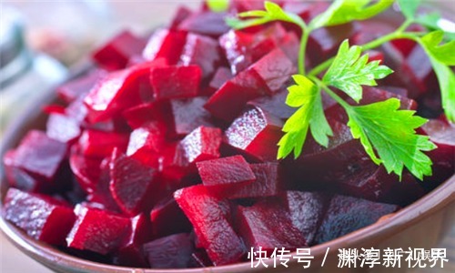 护肤|女性到了中年，常吃4种食物，排毒祛湿，美容护肤，滋养女性子宫