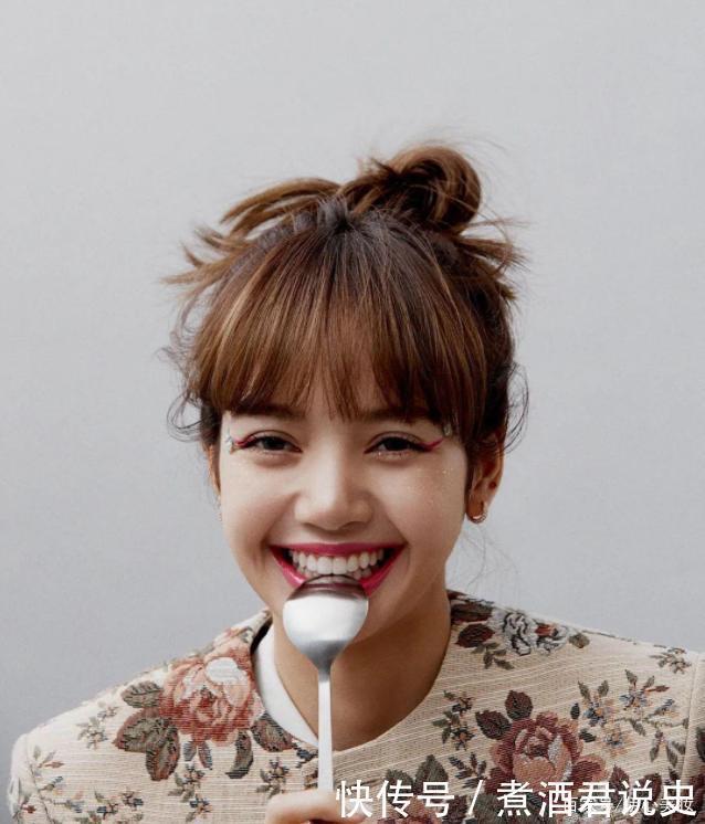 脸上有这4个“标志”的女生,素颜比化妆还美,看看你中了几个