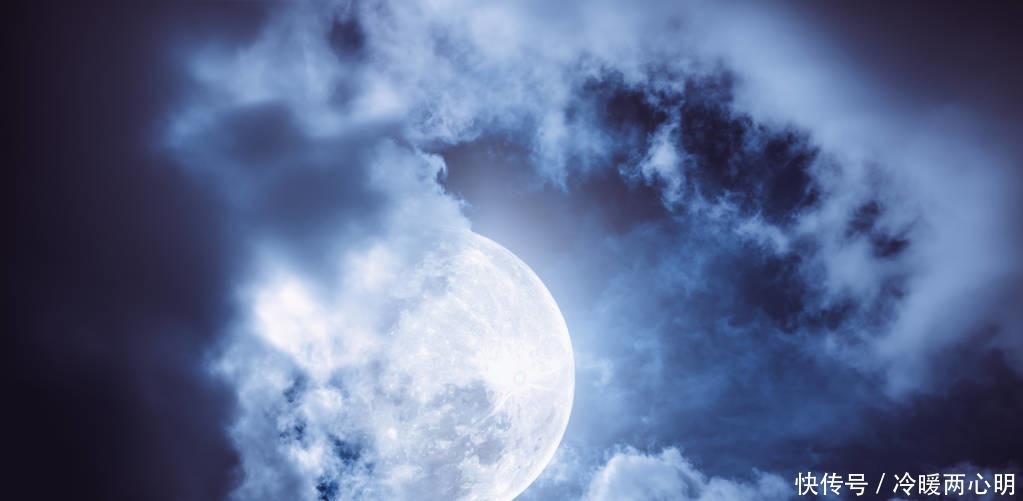 黄州|苏轼被贬后写的中秋词,不同于《水调歌头》,将人生意义写到极致