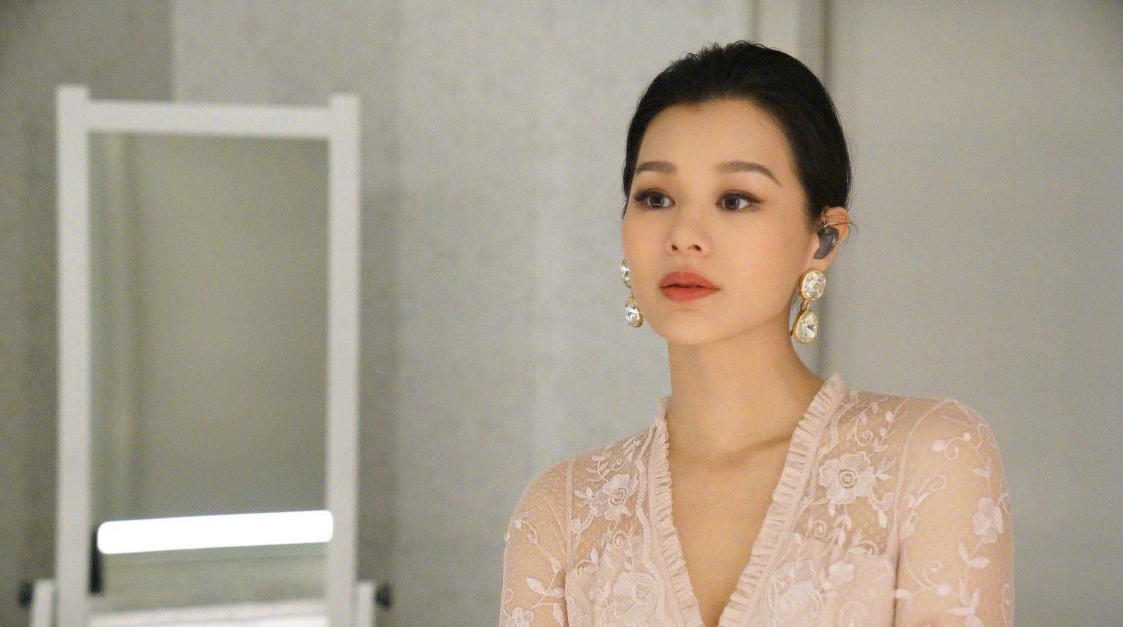  演员|《演员2》榜单：胡杏儿升至第8，被尔冬升骂哭的她居然是榜首