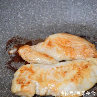 泰式甜辣酱|#夏日开胃餐#泰式甜辣鸡胸肉沙拉