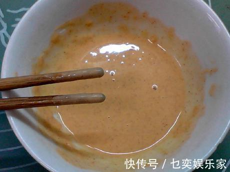 爷爷做了一辈子的炸酥肉，教给我几个小诀窍，这两步最关键