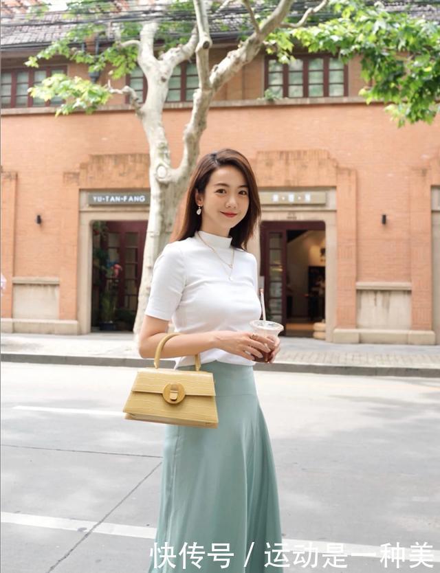 蓝色裙装清凉温柔又舒适,最后一款适合在孕期穿,谁穿谁好看