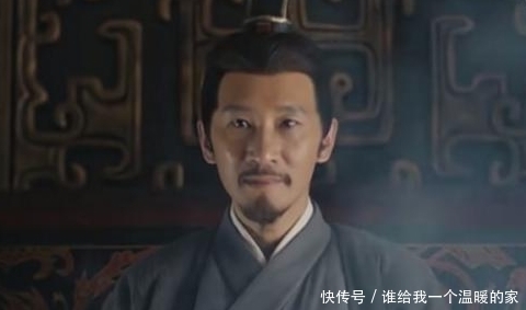 吕布|吕布都不敢和关羽正面抗衡，他却说关羽不是对手，是自不量力？