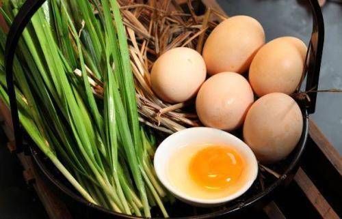 裂纹|买鸡蛋9种鸡蛋千万不能买更不能吃，尽早提醒家人，不要当耳旁风