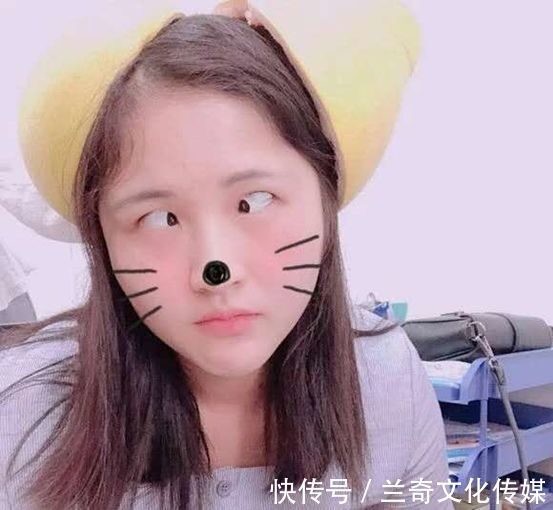 |PS搞笑恶搞:求大神换个比较美的背景