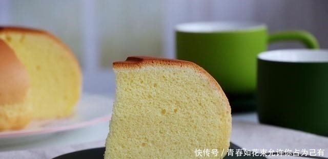 电饭煲做蛋糕,方法是关键,轻松做出8厘米高度,蓬松暄软又细腻