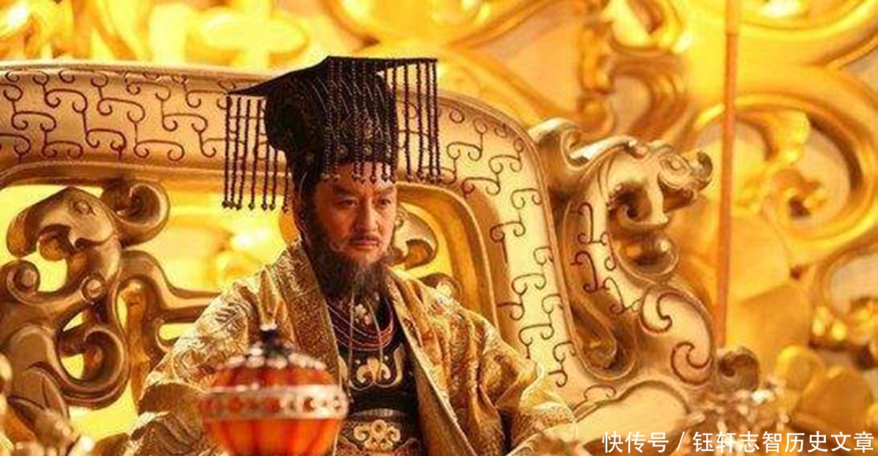 黑色|为何秦始皇穿的是黑龙袍,后来的皇帝却都是黄袍专家他们可不敢