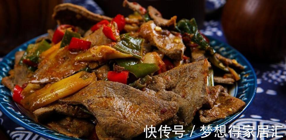 猪肝|爆炒猪肝，焯水去腥是大忌，教你正确做法，猪肝嫩滑不柴不粉