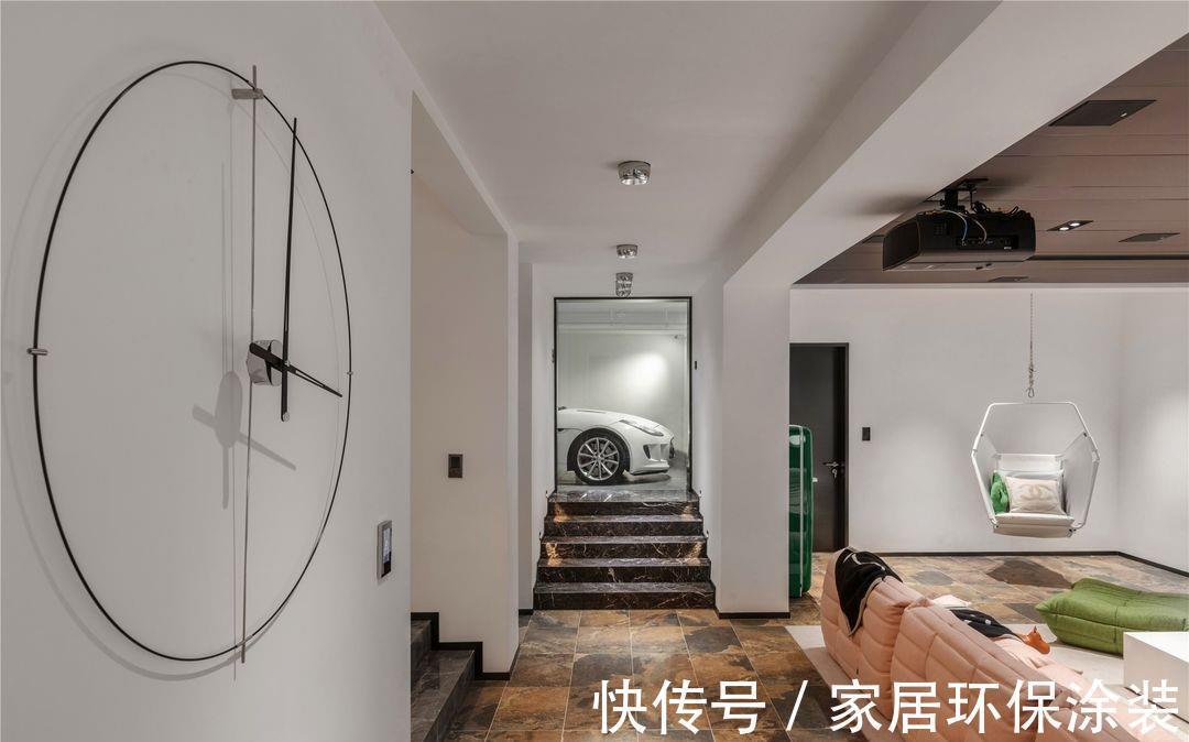 两个人|澳洲留学的90后年轻夫妻，提前买好家具，只等设计师来装修新家