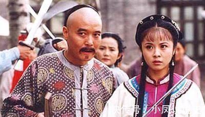 恶霸@骂人不带脏字的对联:吕府姑娘下口大于上口,看懂下联的才厉害