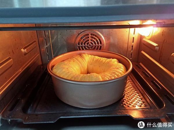 面团|这面包太软了，拉丝那么长，好吃到流泪，居然只要发酵一次
