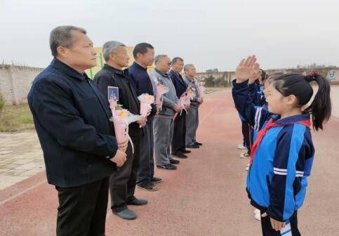 纪实|心系教育，爱满重阳！东昌府区付楼小学退休老教师返校活动纪实