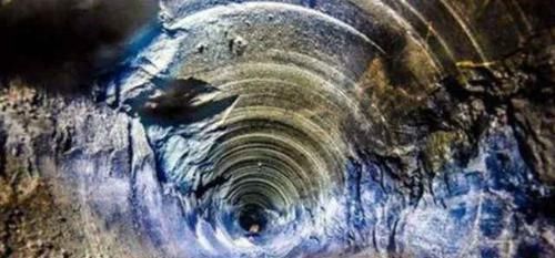 苏美 上世纪时苏美挖地球竞赛,苏联挖到1.2万米时为何不敢再挖下去?