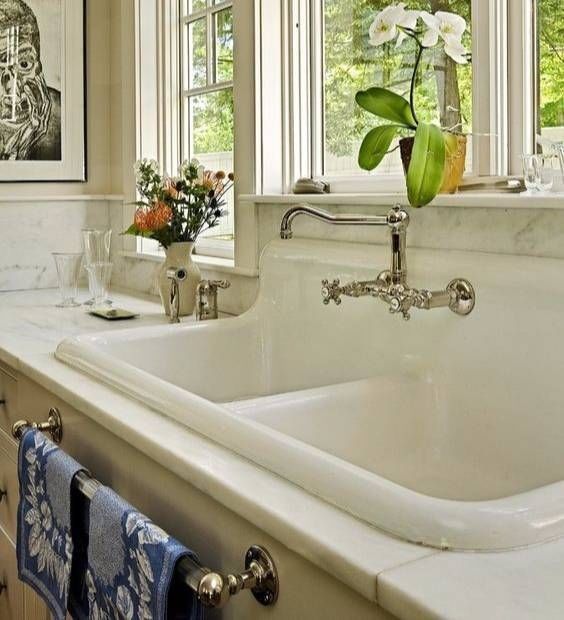 分钟|下水道堵了,她随手丢进两块药片,不到1分钟就疏通了