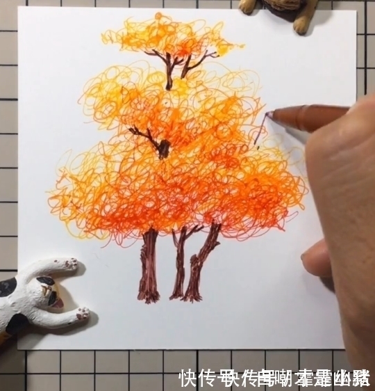 秀儿&美术生被罚画画,同时用三支笔,看到成品:秀儿,能认真一点吗