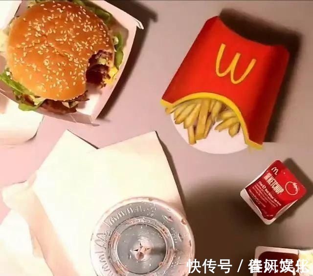 howardlee!一组非常逼真的3D画,让人真假分不清,你能找出哪一个是假的吗