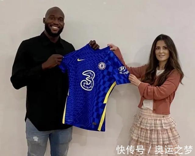 水货|6000万抢英超水货！拜仁锁定莱万接班人，追逐哈兰德只是烟雾弹？