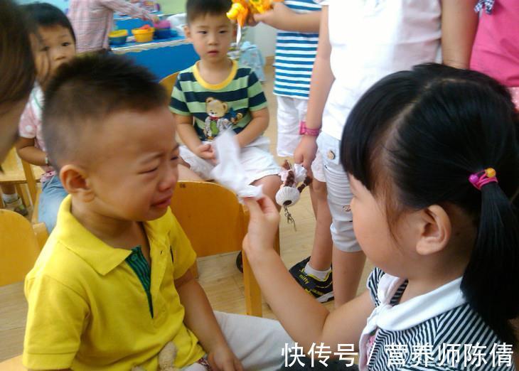 入睡|“不午睡”和“天天午睡”的孩子,长大后,在4方面区别会很大