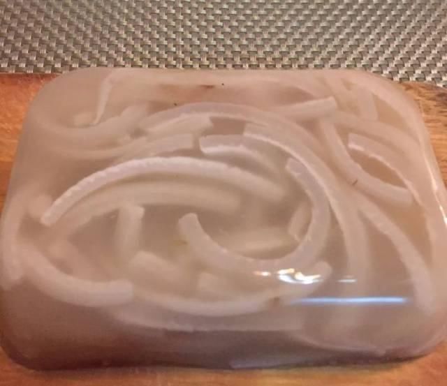 猪身上最“便宜”的部位,肉贩子白送都不要,好多人嫌弃把它丢掉