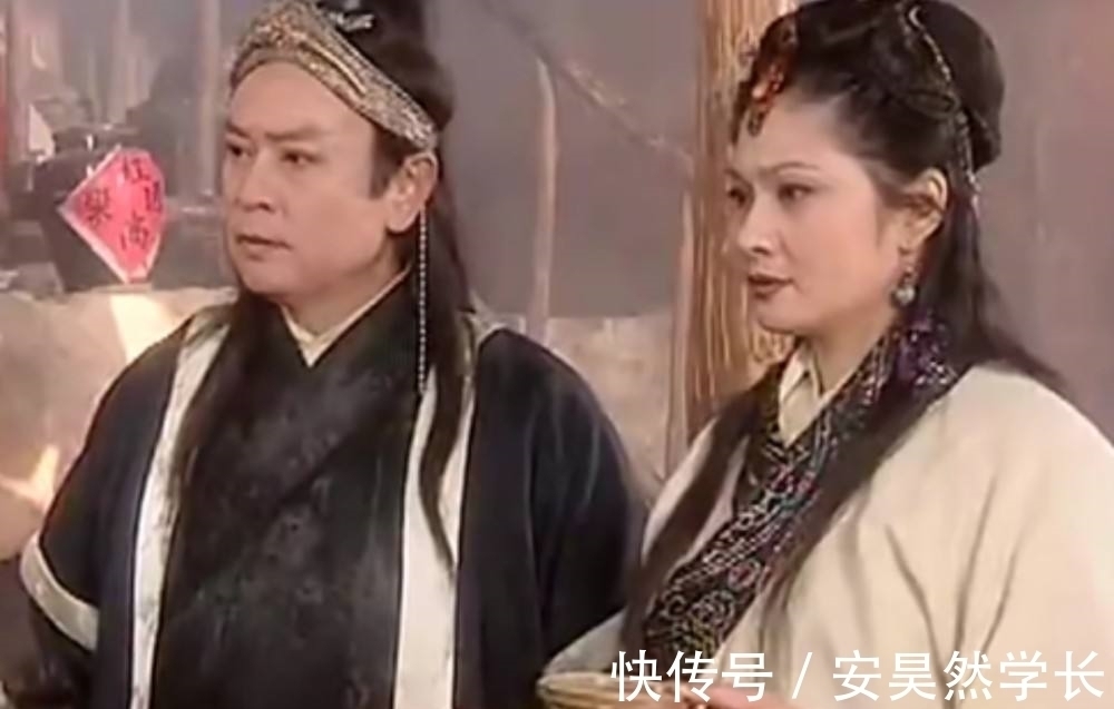 谢烟客$侠客行中赏善罚恶二使张三李四横扫中原无人可挡,究竟是为什么?