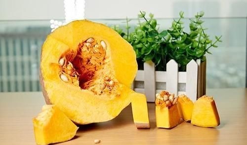 大豆异黄酮|女性过了50岁,体内雌激素慢慢减少,补充雌激素的食物有哪些?