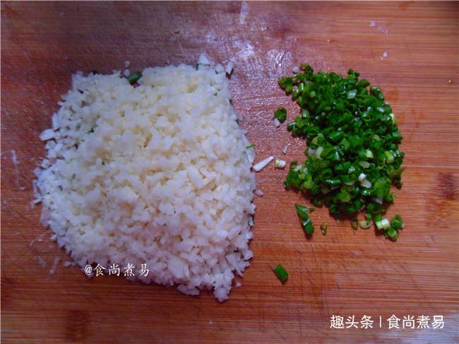 豆腐泡此做法，高端大气，饱满多汁百吃不厌，多数客家人都尝过