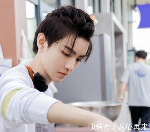 一季|《中餐厅5》收视跌破0.5,宁静女王发言成笑话,龚俊也未拯救成功!