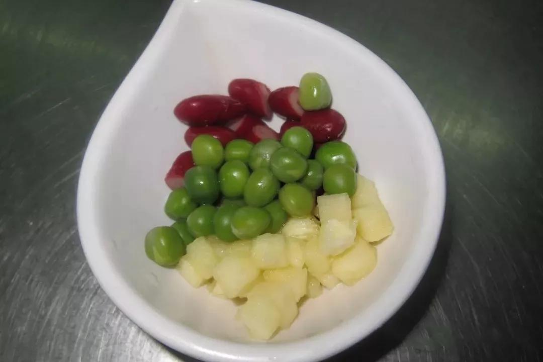 马上过年了,10道精致凉菜,款式新颖,型味俱备!