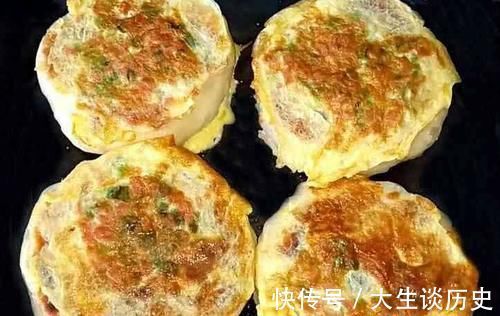 面剂|一碗面粉3个鸡蛋，做法你绝对没见过，10分钟解决全家早餐