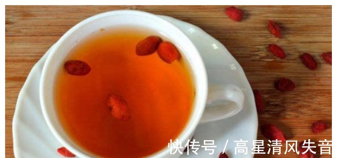 蒲公英|枸杞加上一物泡水喝,营养价值翻倍,养生保健效果更好!