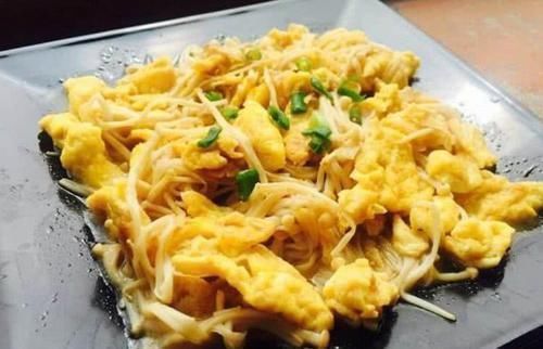 这菜被称作天然“补脑菜”,每天炒一盘,简单易学,脑瓜更聪明