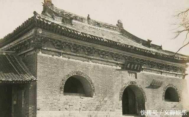 老照片百年前的锦州北镇，独具当地风格的建筑