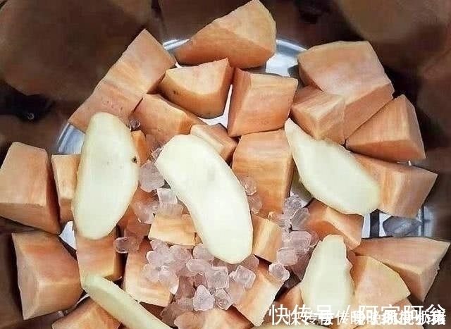 湿气|红薯和它一起煮,早晚吃一点,排出体内宿便、湿气,腰肢变瘦了