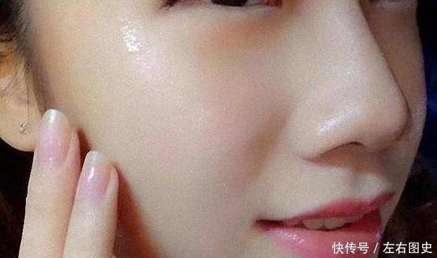 洗面奶|洗脸别再傻傻只用洗面奶?教你几招,不出几天让你越洗越白滑!