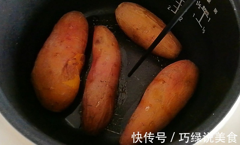 在家烤红薯，不要烤炉烤箱，工具家家有，照样香甜软糯，个个流油