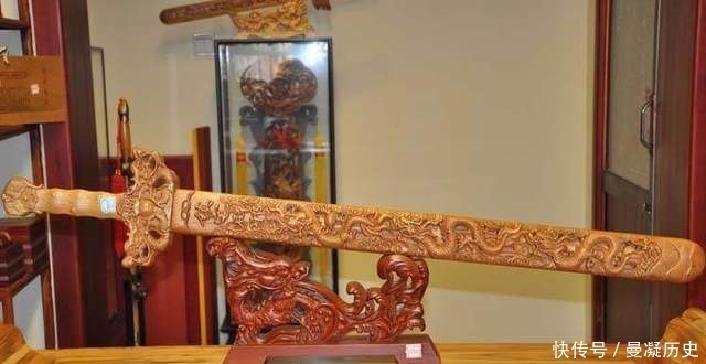 乾隆四件稀世珍宝一件以5.5亿元拍卖,最值钱的一件却弄丢了