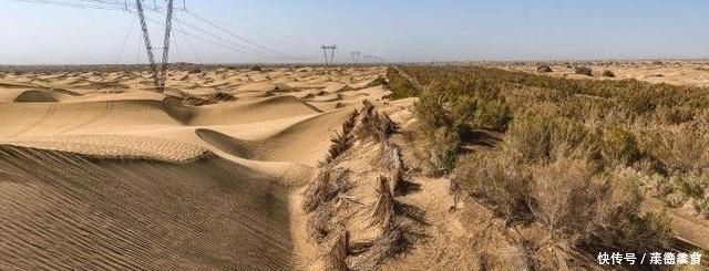老年|中国沙漠里的一条公路,每四公里有一口水井