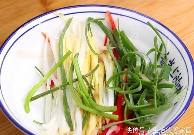 少许|做清蒸鱼,别放盐和料酒了,教你正确做法,不腥不柴肉质鲜嫩