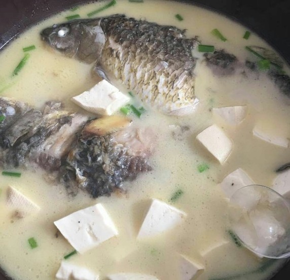 叉尾|暑假多给孩子吃4种鱼，才几元一斤，钙含量高，孩子长个不用愁